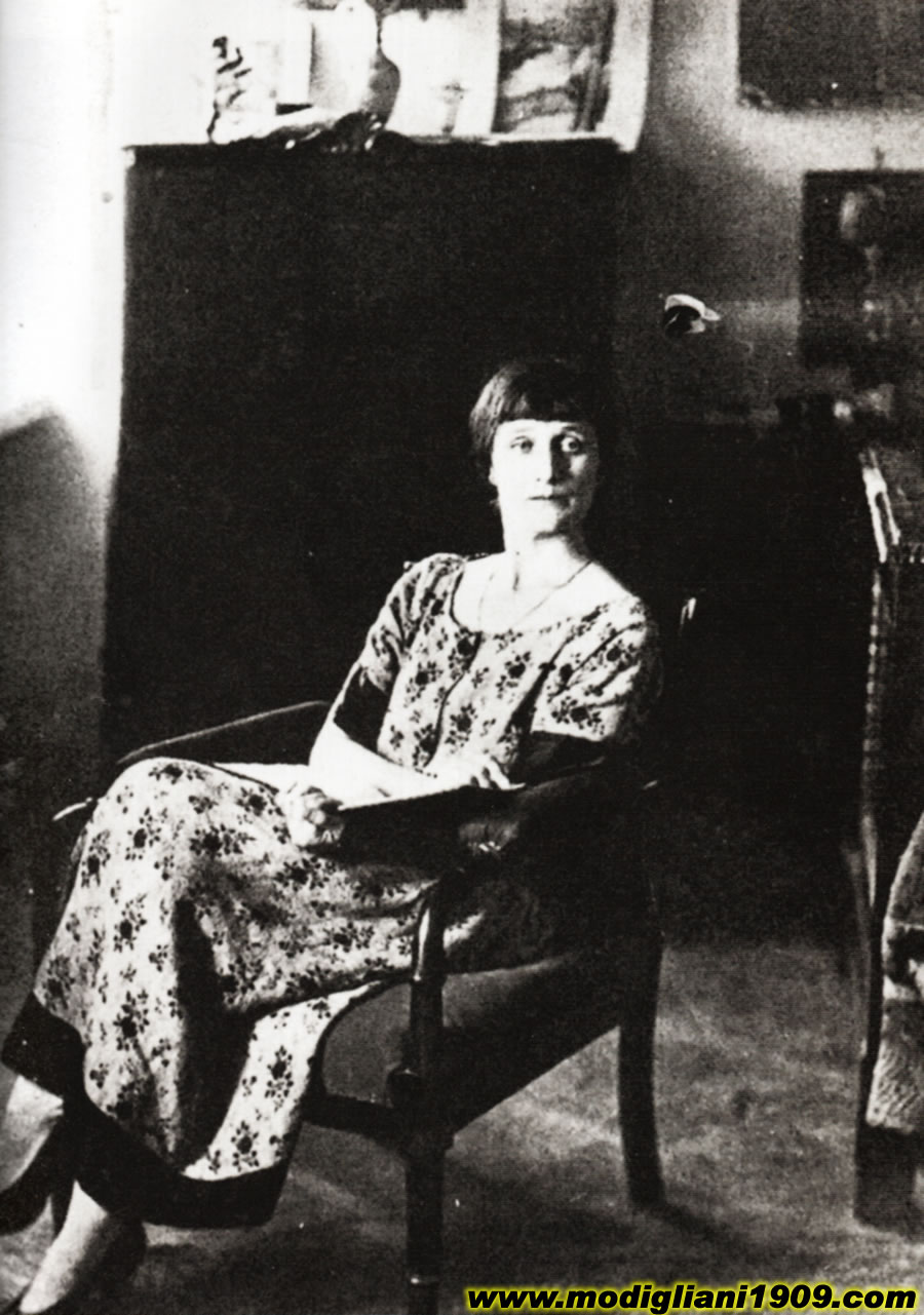 Anna Achmatova in una foto del 1914 - 15