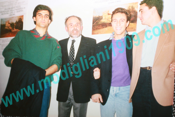The authors of the 1984 hoax together with Carlo Pepi, director of Amedeo Modigliani's Birthplace house at the time