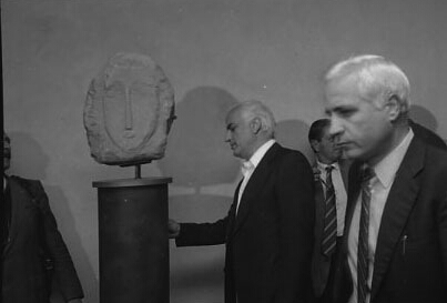 Beffa 1984 - La testa realizzata dagli studenti burloni: Pietro Luridiana, Pierfrancesco Ferrucci, Michele Ghelarducci
