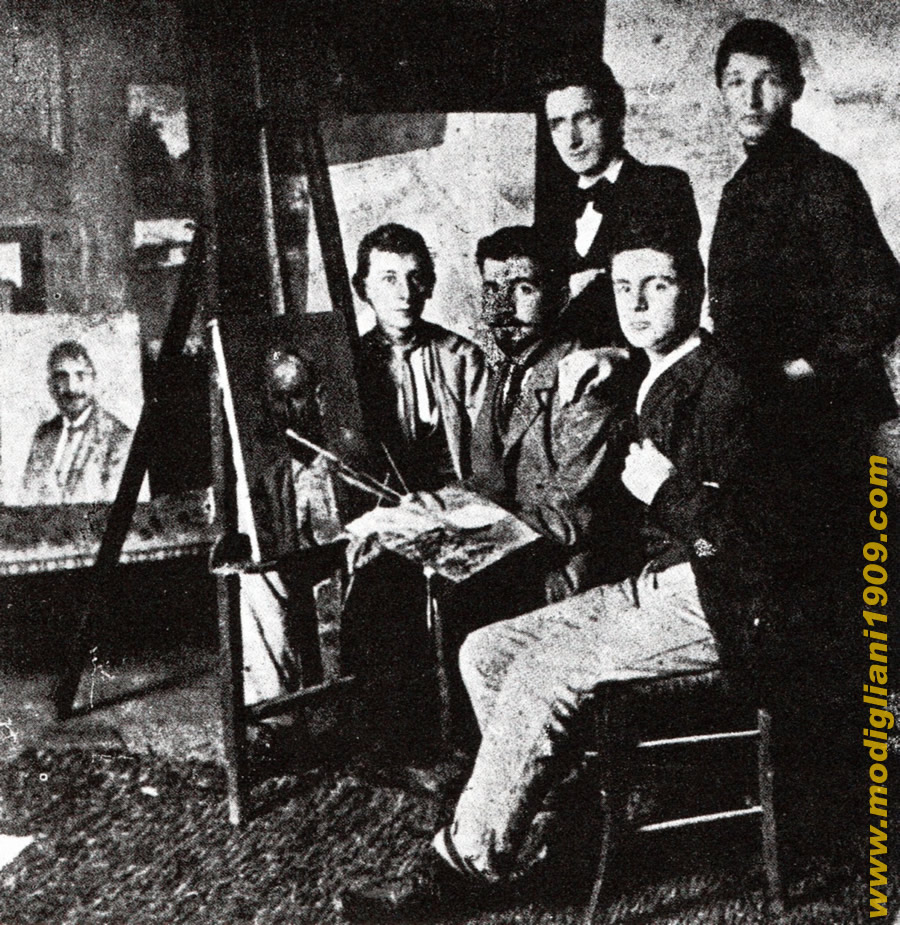  Nello stidio di Gino Romiti verso l'anno 1900; da sinistra seduti i pittori Romiti, Benvenuti e Modigliani; in piedi Sommati e Bartoli