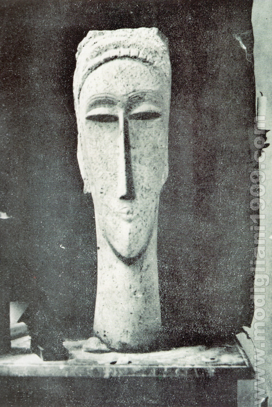 Head of woman, Amedeo Modigliani, 1910 - 1911, photo taken in the Cardoso atelier in 1911